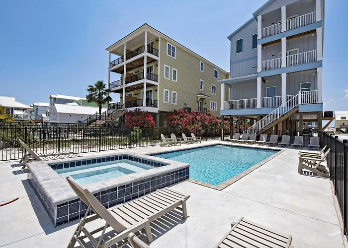 Zeke's Retreat 5 Bedroom Lockout Gulf Shores