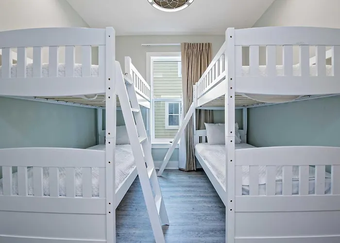 Zeke's Retreat 5 Bedroom Lockout