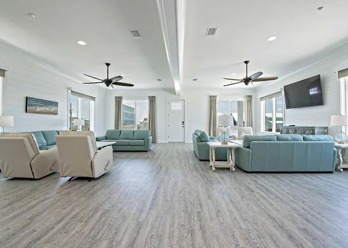 Zeke's Retreat 5 Bedroom Lockout Holiday home Gulf Shores